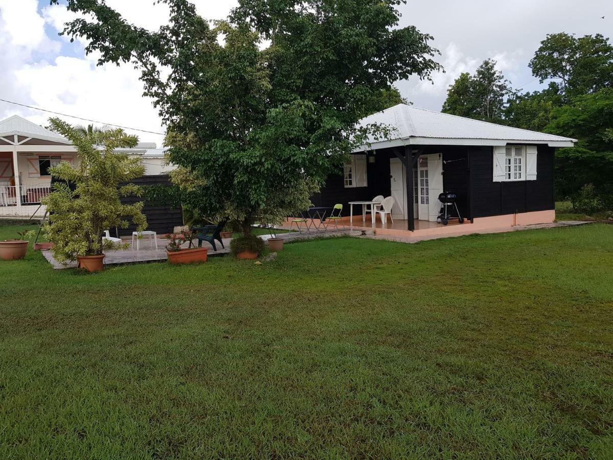 Bungalow Bassin Trouve Sainte-Anne  Esterno foto